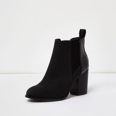Black patent panel heeled Chelsea boots